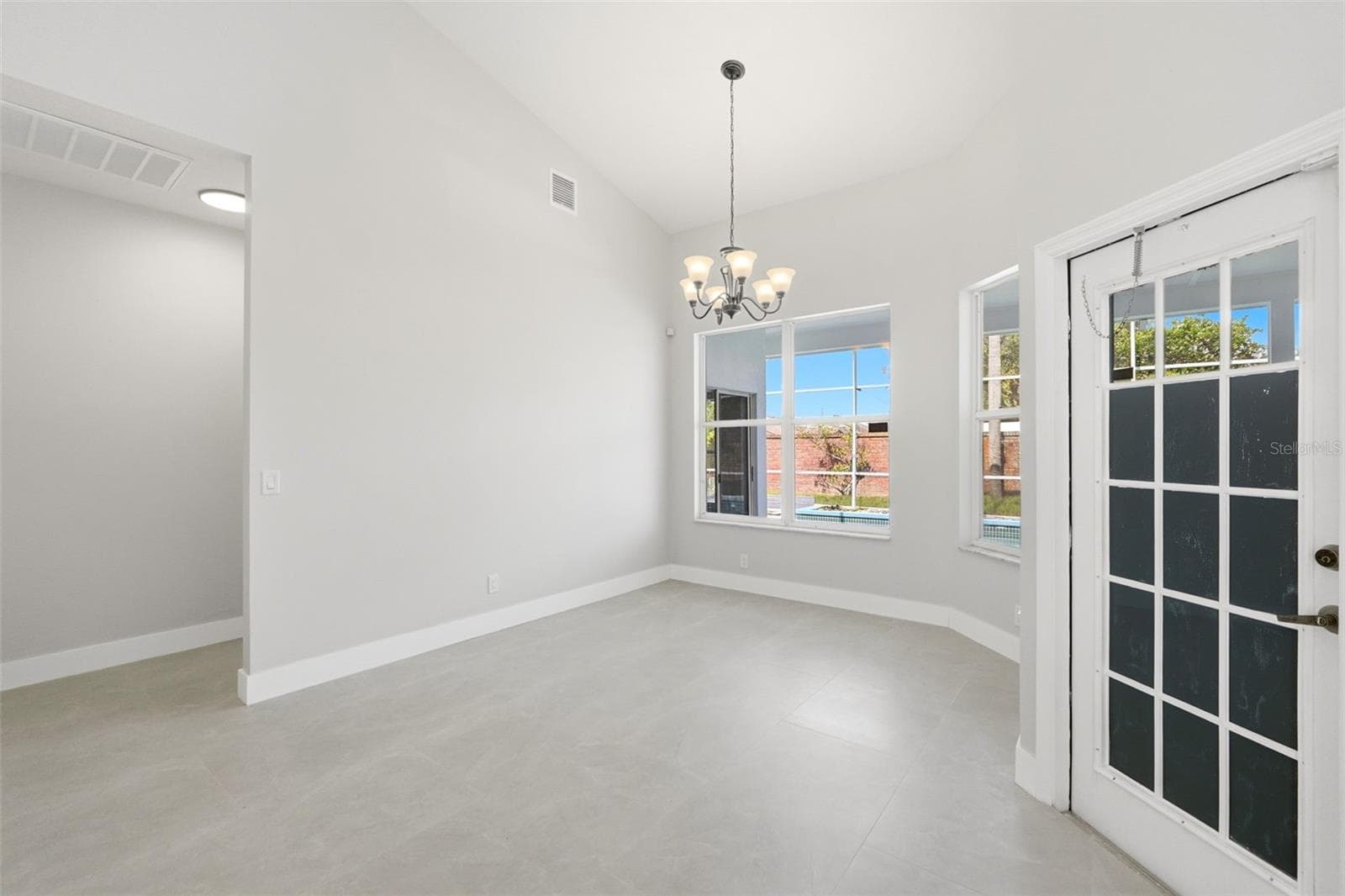 Single Family Residence at 12714 TOPSFIELD DR, ORLANDO, photo 24 of 48