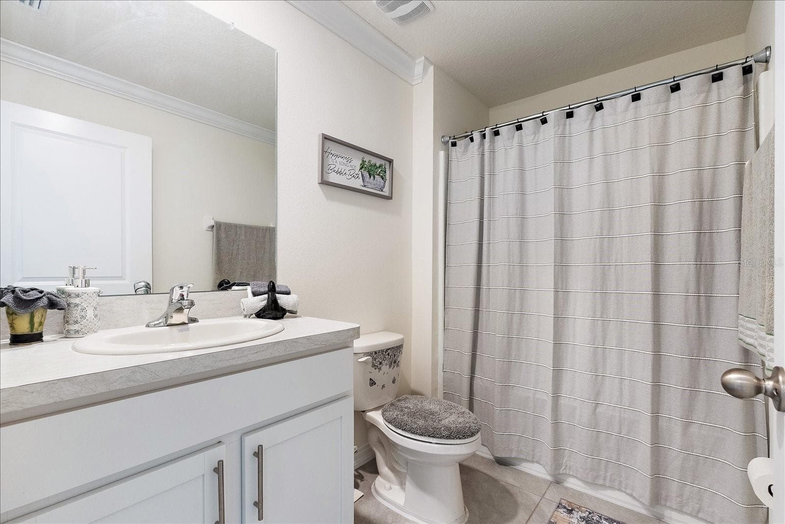 Bathroom 1 - 5223 BYRONIC CT, BROOKSVILLE