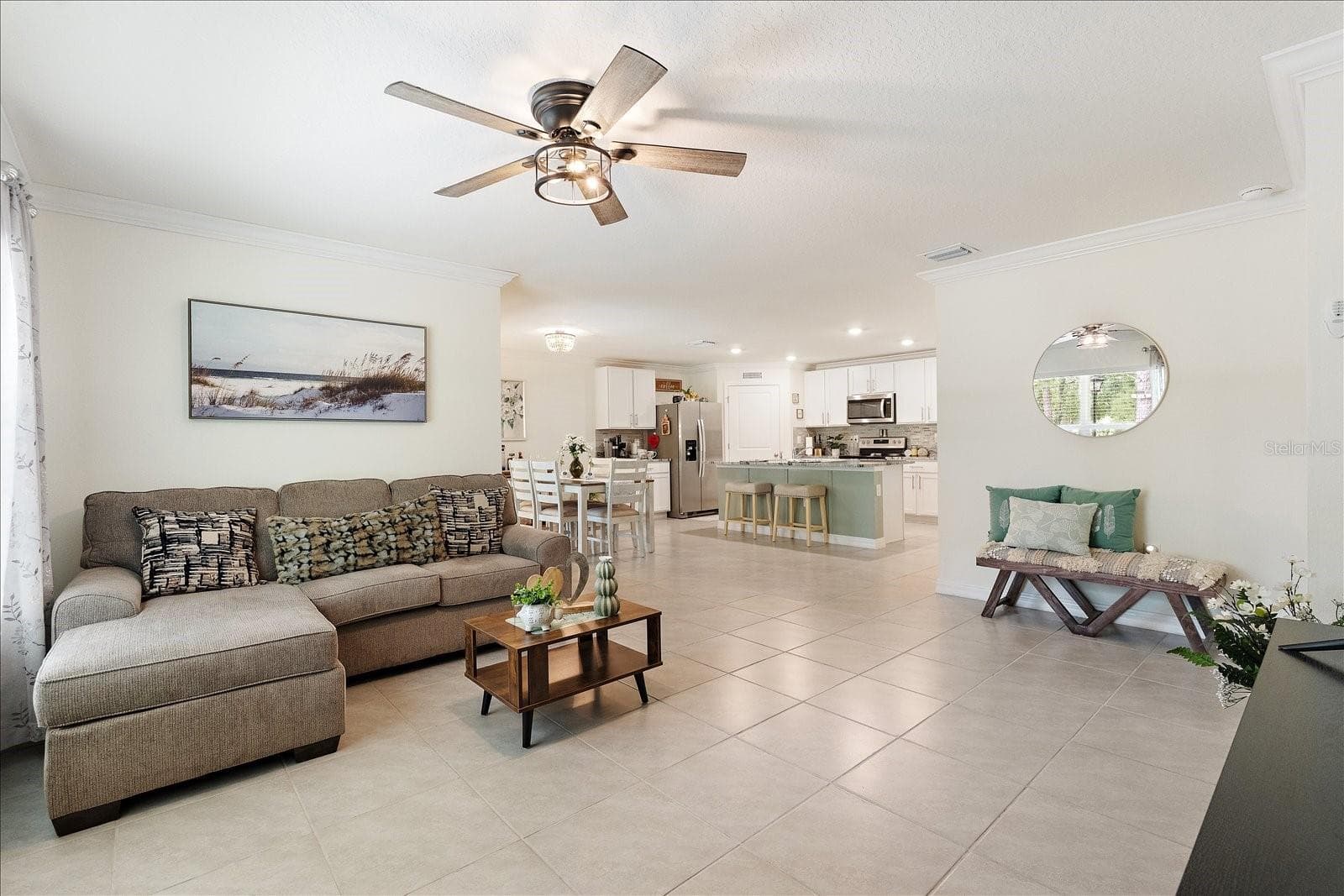 Spacious Living room - 5223 BYRONIC CT, BROOKSVILLE