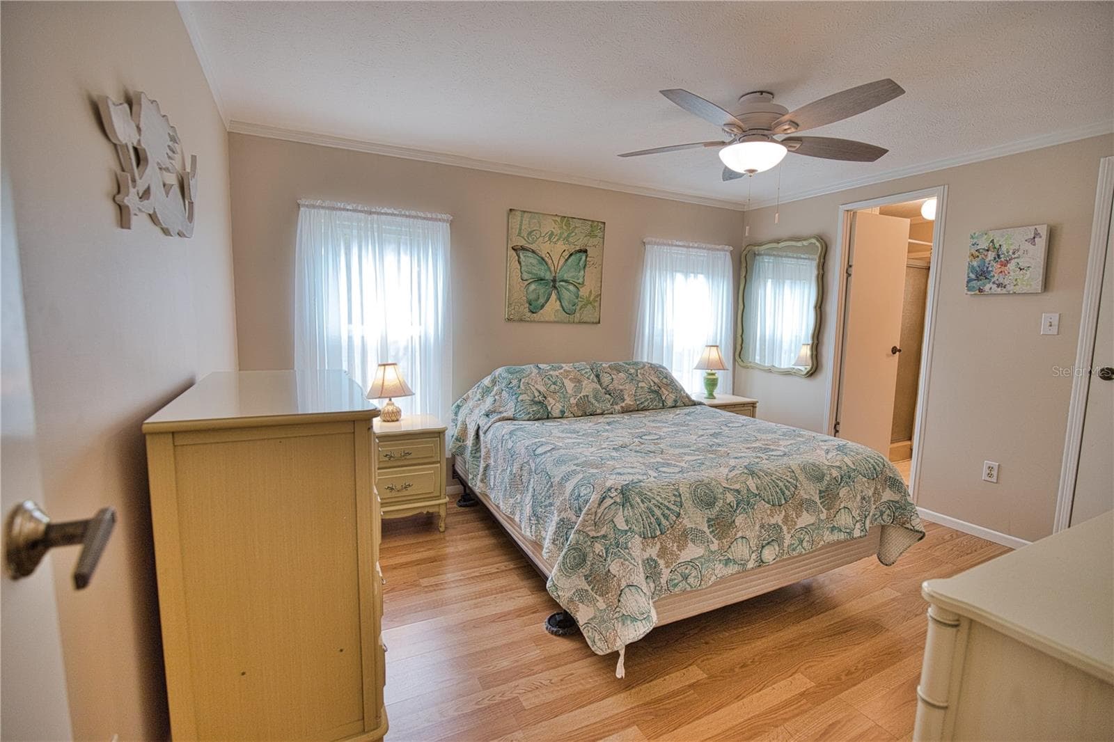 Manufactured Home at 632 LA JOLLA CIR, NORTH PORT, photo 16 of 35