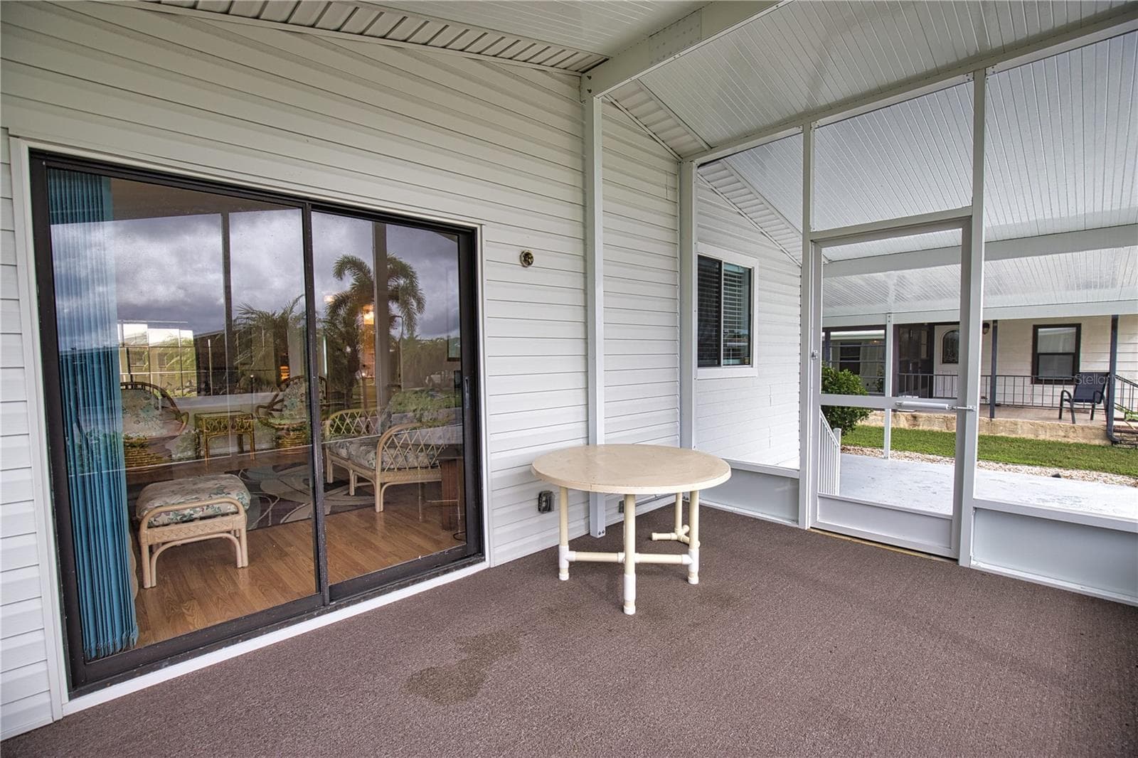Manufactured Home at 632 LA JOLLA CIR, NORTH PORT, photo 21 of 35