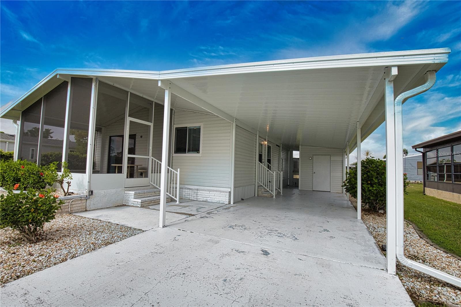 Manufactured Home at 632 LA JOLLA CIR, NORTH PORT, photo 35 of 35