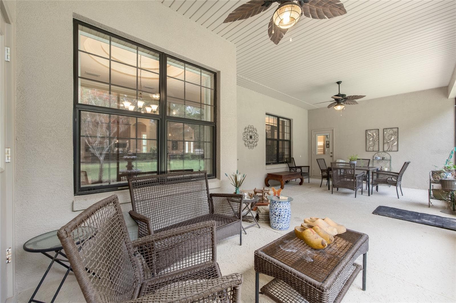 lanai - 3 HIALEAH DR, OCALA