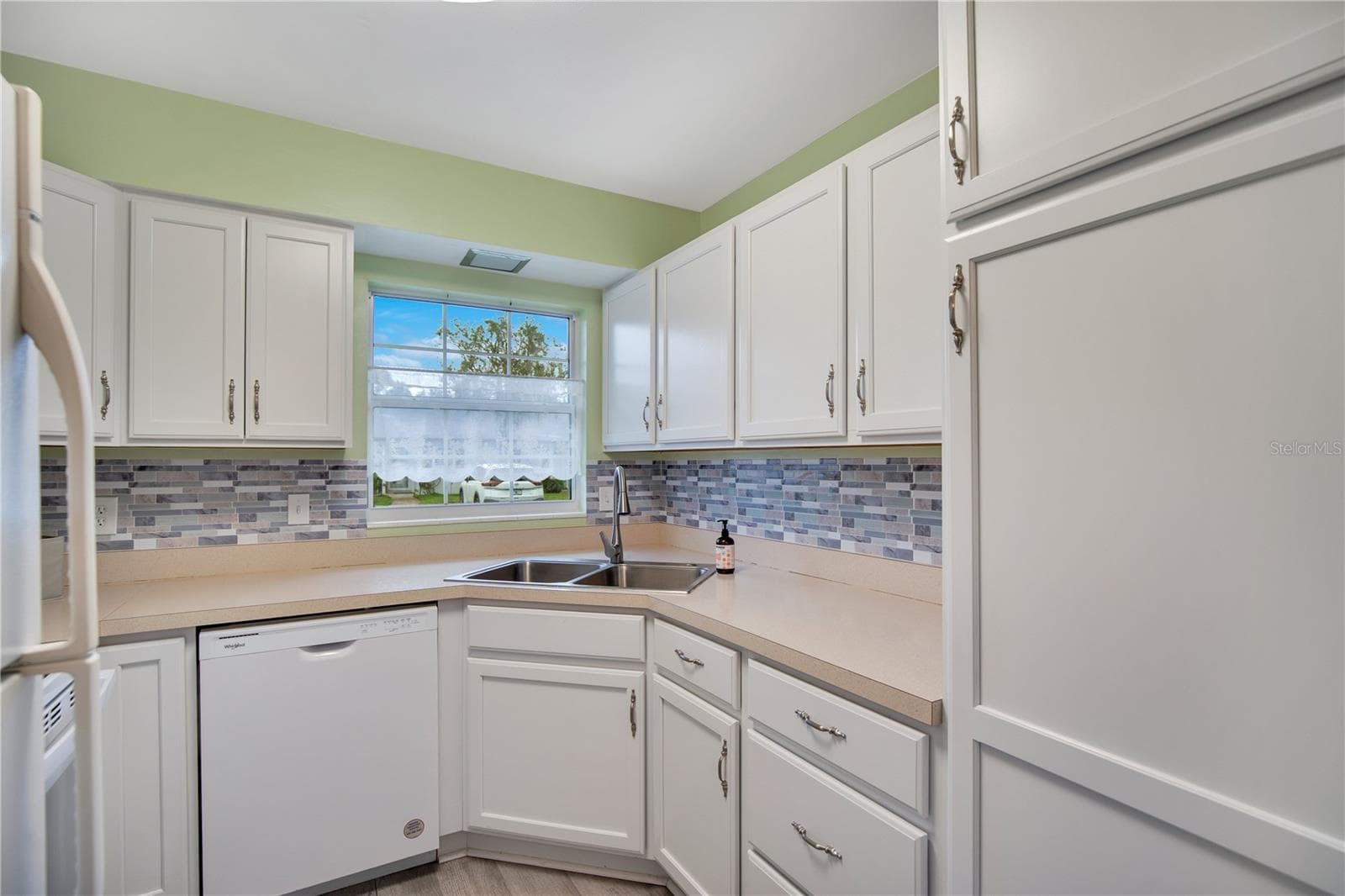 Condominium at 239 N HILL AVE #110, DELAND, photo 9 of 23