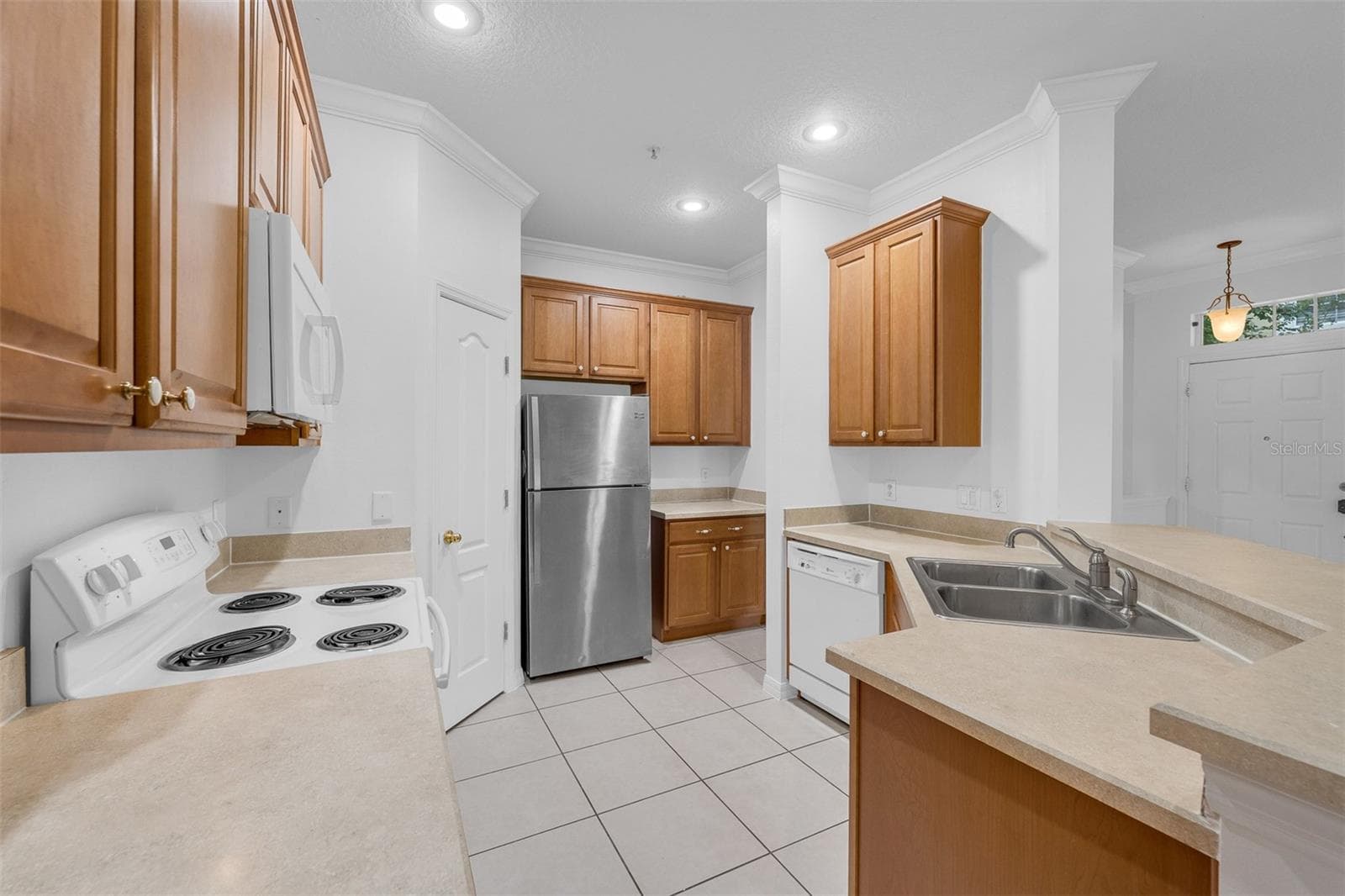 Townhouse at 870 ASHWORTH OVERLOOK DR #A, APOPKA, photo 17 of 37