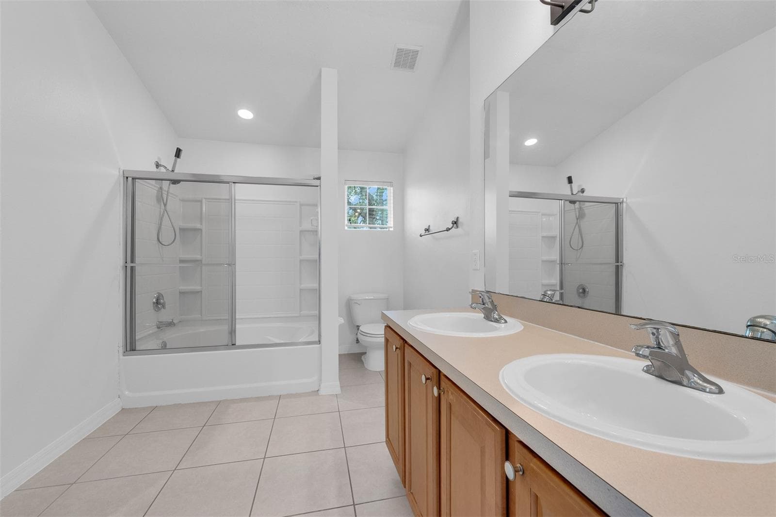 Townhouse at 870 ASHWORTH OVERLOOK DR #A, APOPKA, photo 26 of 37