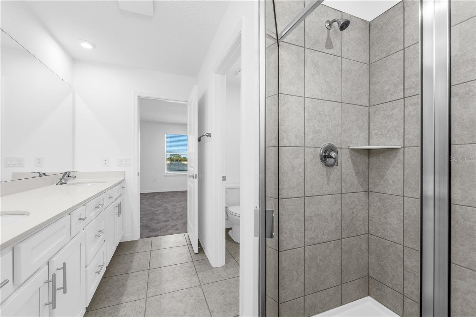 Single Family Residence at 876 CASTLEFORD AVE NE, PALM BAY, photo 32 of 36