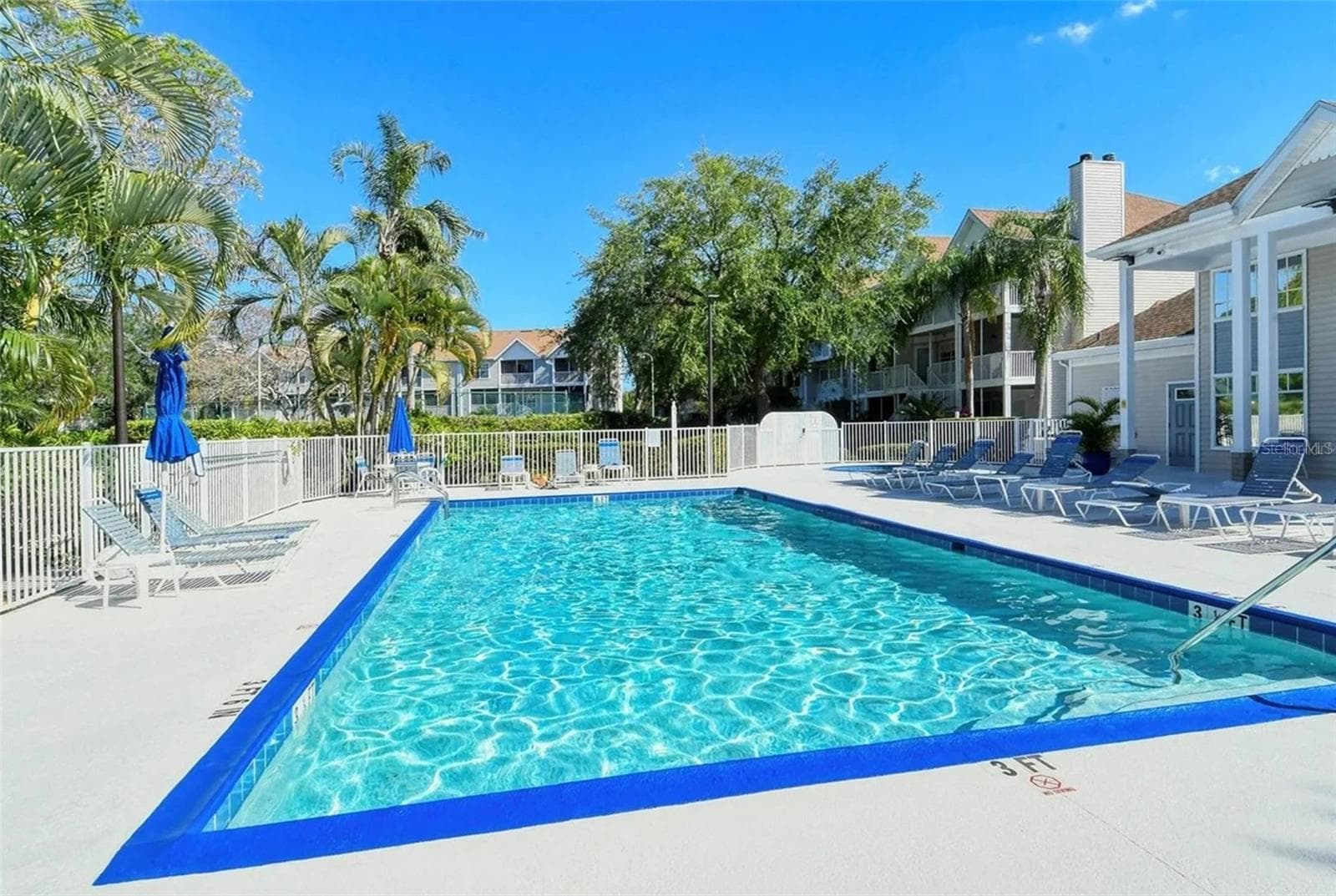 Condominium at 850 S TAMIAMI TRL #801, SARASOTA, photo 21 of 26