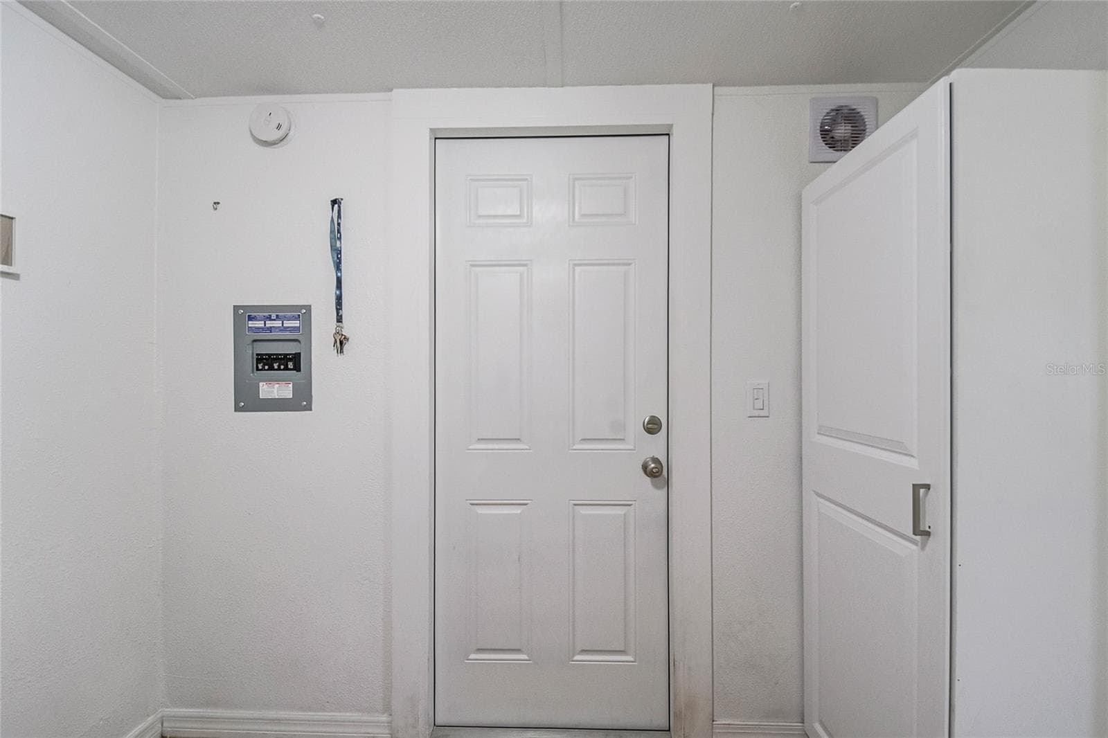 Quadruplex at 4960 YUKON ST, ST CLOUD, photo 26 of 55