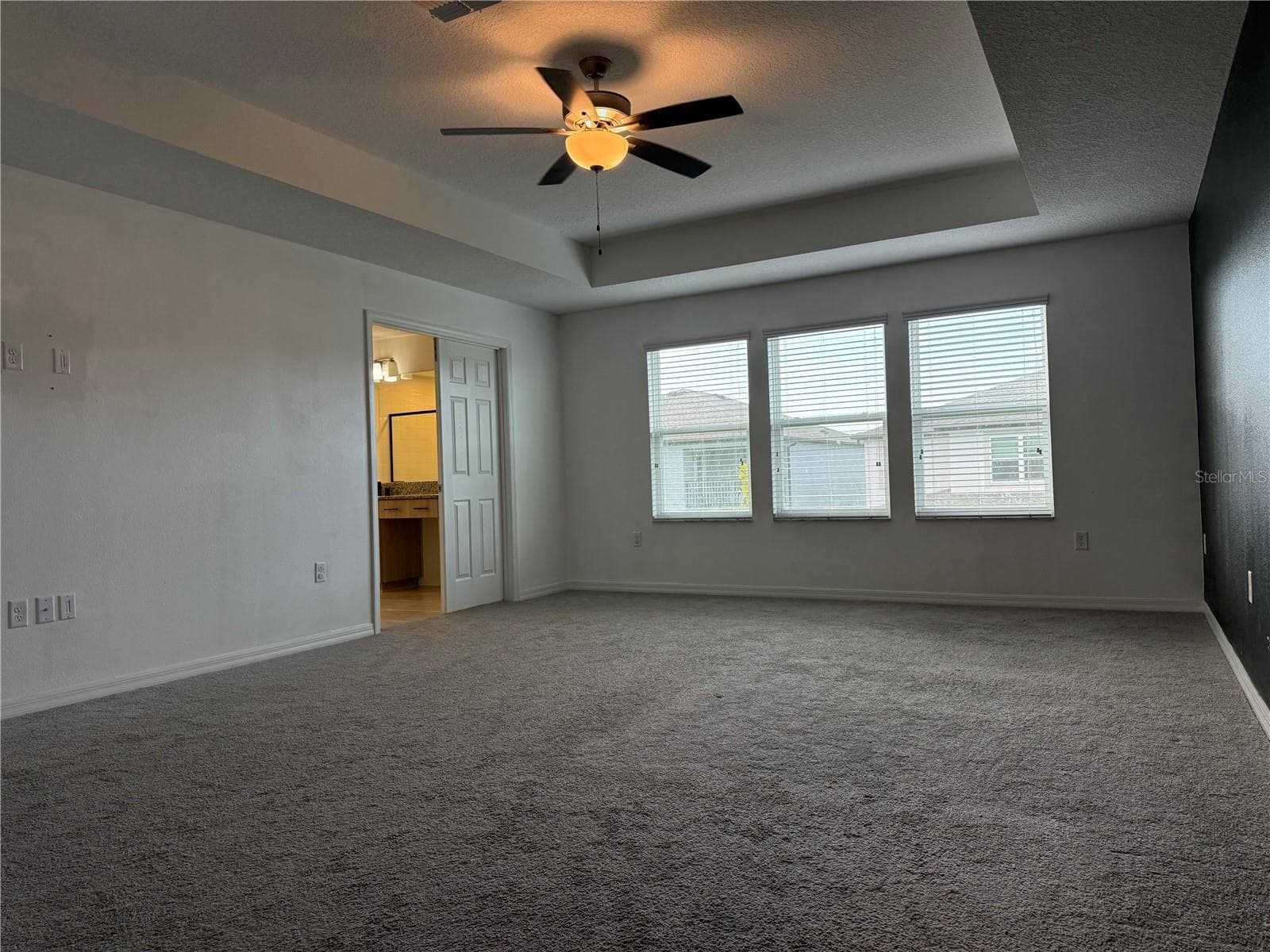 Single Family Residence at 33263 SYCAMORE LEAF DR, WESLEY CHAPEL, photo 10 of 52