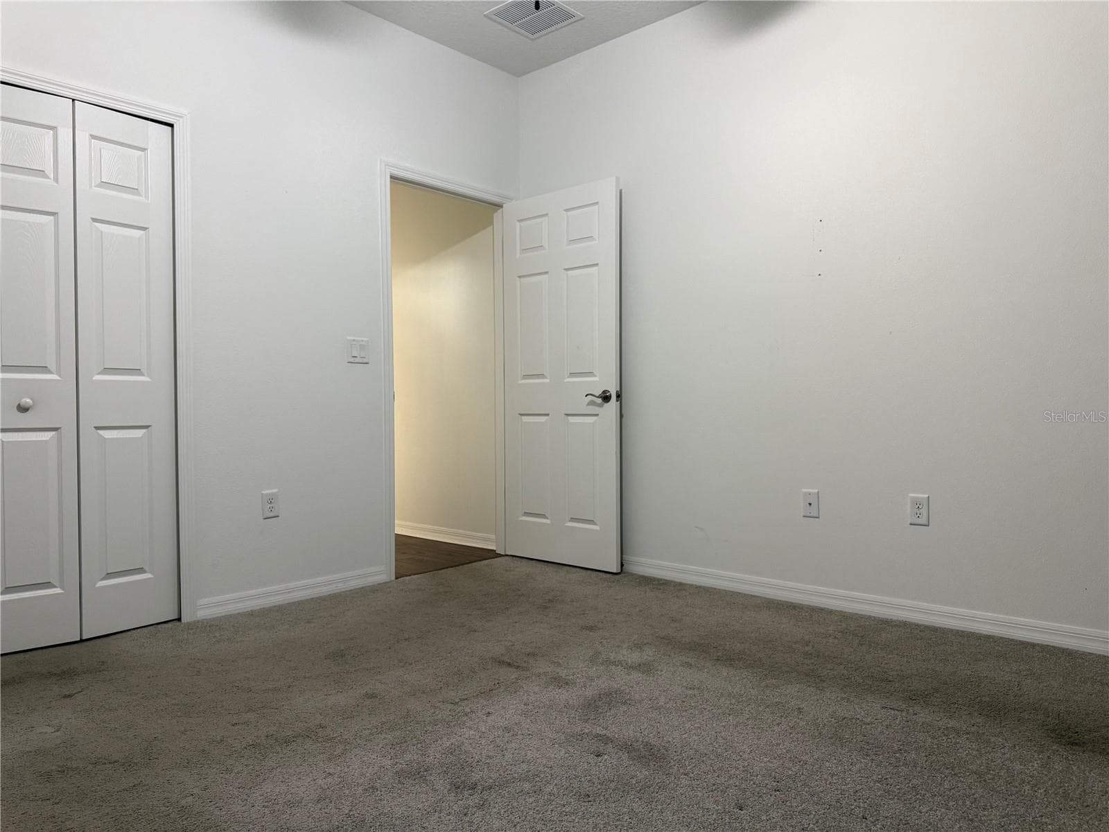 Single Family Residence at 33263 SYCAMORE LEAF DR, WESLEY CHAPEL, photo 38 of 52
