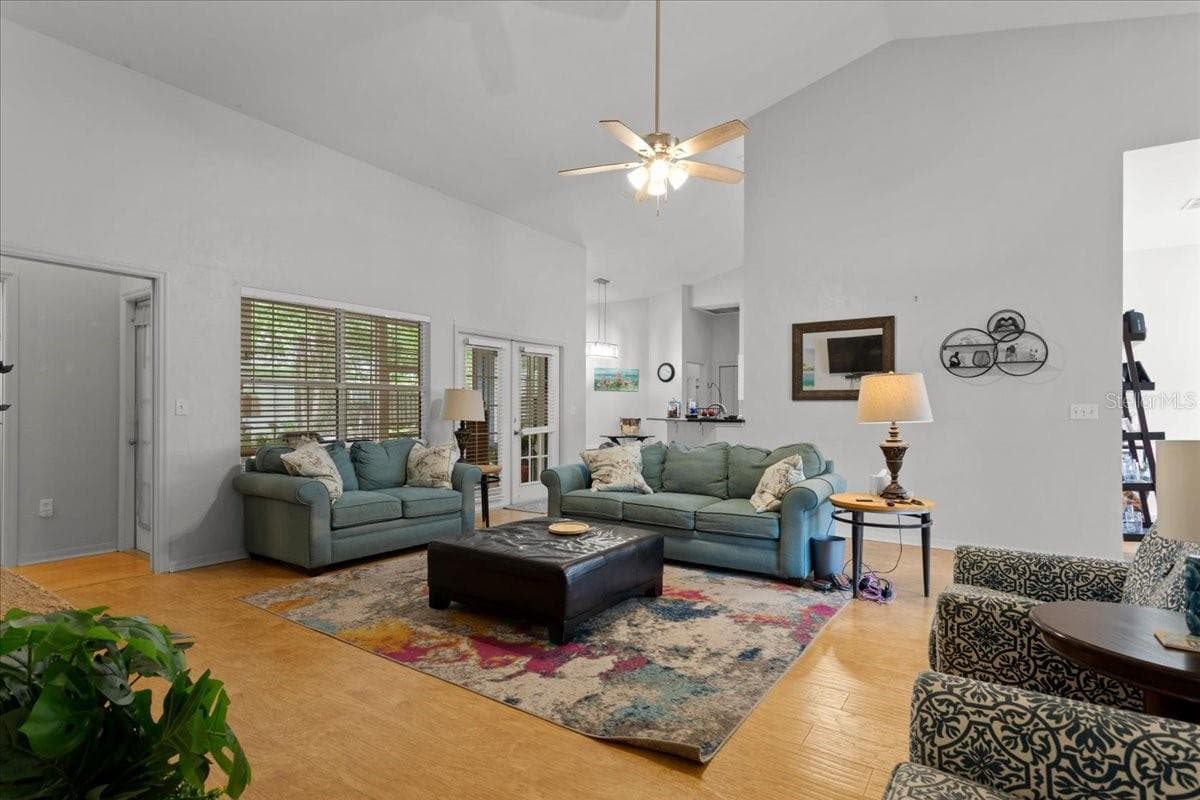 Living room - 5514 NW 78TH LN, GAINESVILLE
