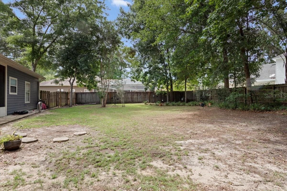 Backyard - 5514 NW 78TH LN, GAINESVILLE