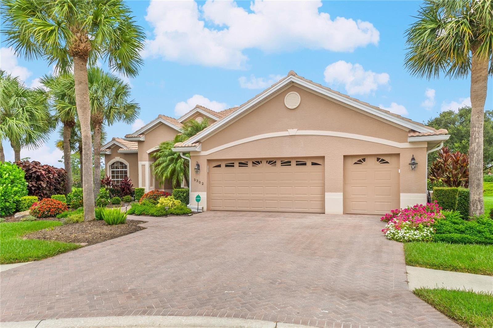 Single Family Residence at 5302 WHITE IBIS CT., NORTH PORT, photo 2 of 70