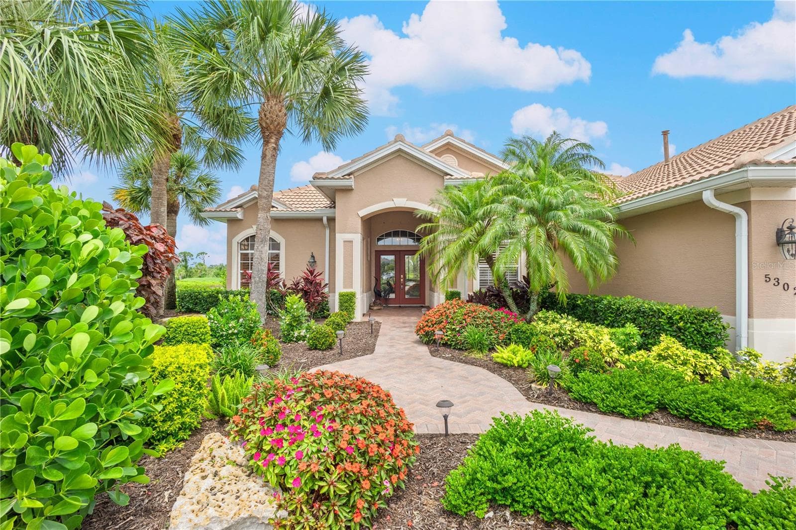 Single Family Residence at 5302 WHITE IBIS CT., NORTH PORT, photo 3 of 70