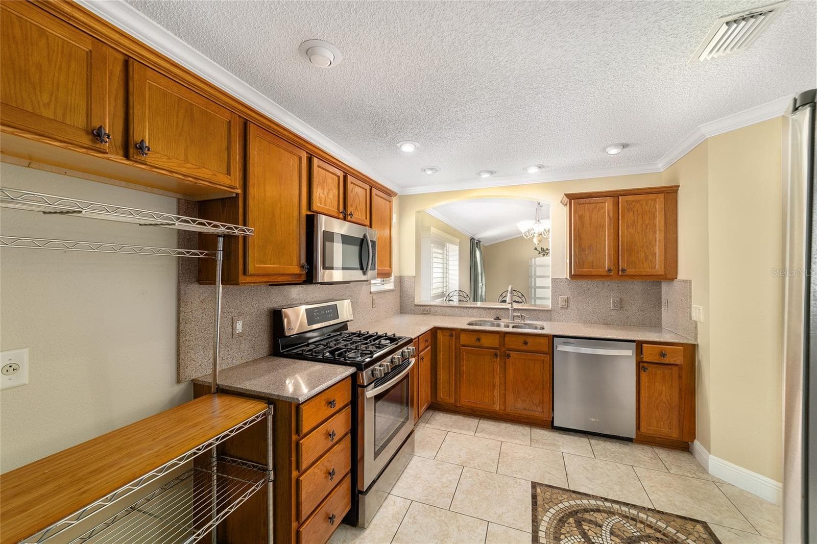 Villa at 587 AUDREY LN, THE VILLAGES, photo 21 of 48