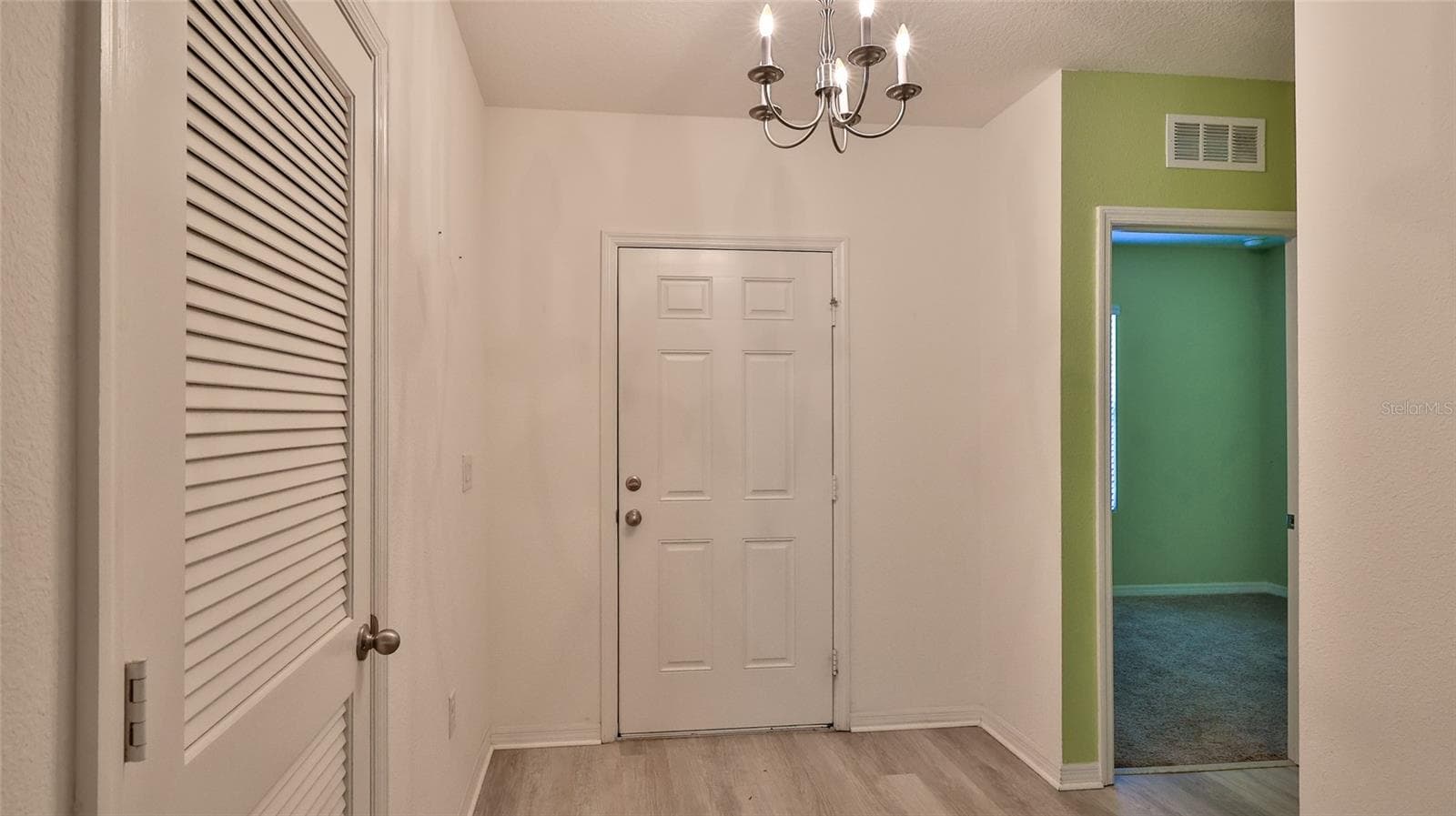 Single Family Residence at 346 ADMIRALTY CT, EDGEWATER, photo 13 of 35