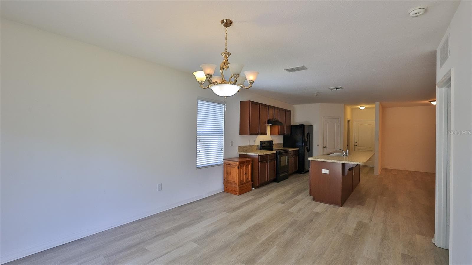 Single Family Residence at 346 ADMIRALTY CT, EDGEWATER, photo 26 of 35
