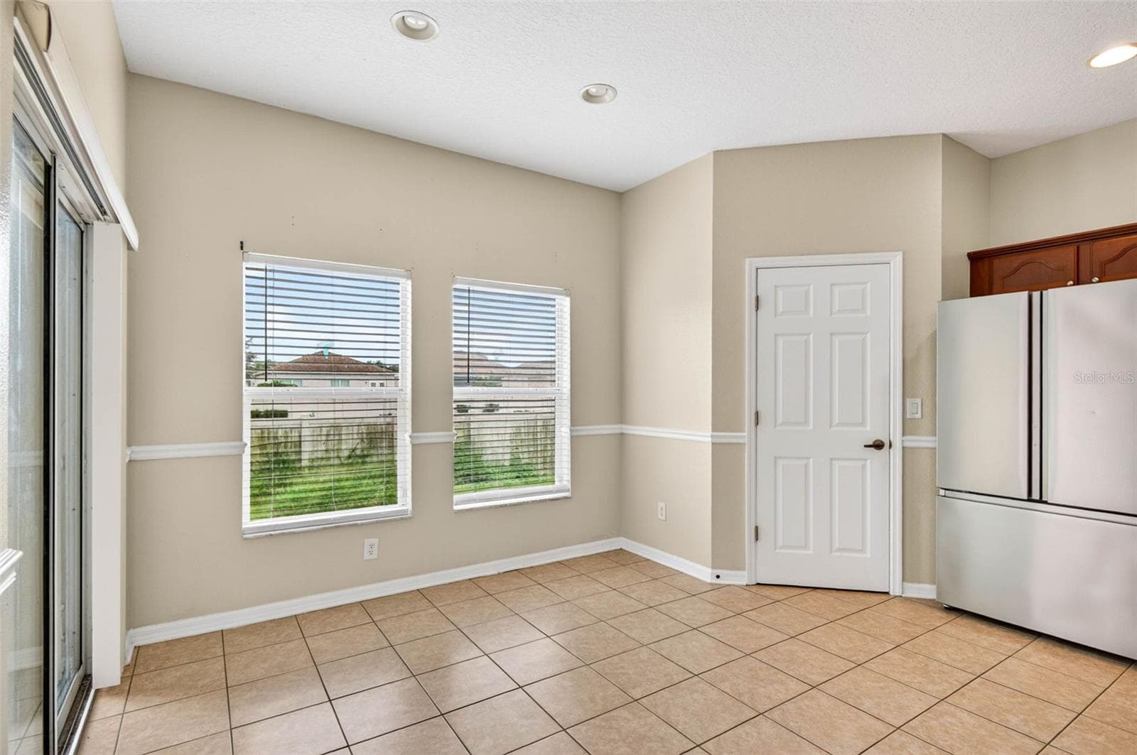 Eating Area & Pantry - 612 MARION HILL LN, RUSKIN