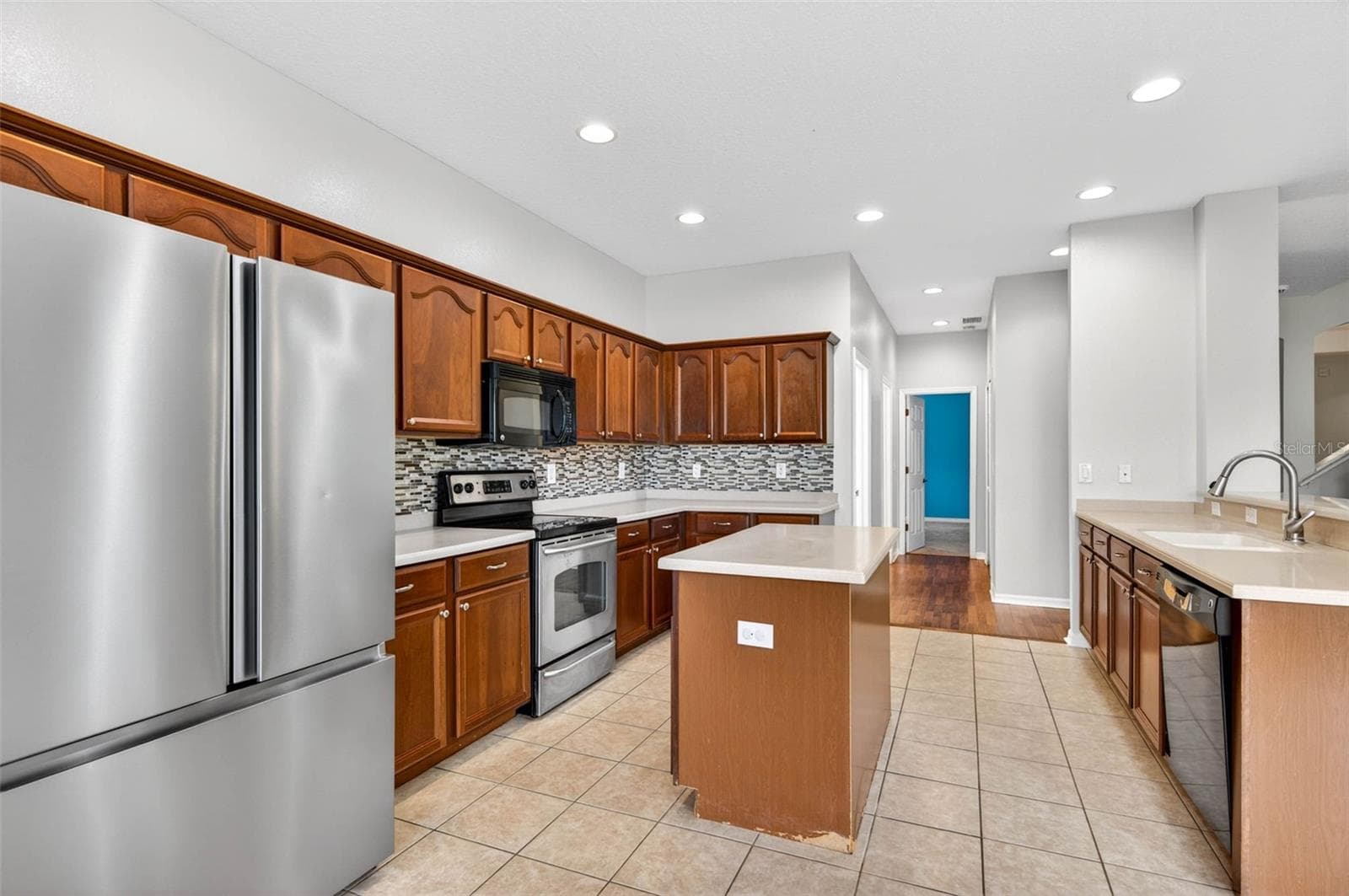 Single Family Residence at 612 MARION HILL LN, RUSKIN, photo 43 of 53