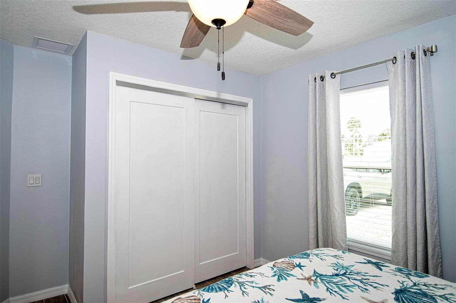 Guest Bedroom. - 6420 BOATYARD DR, HUDSON