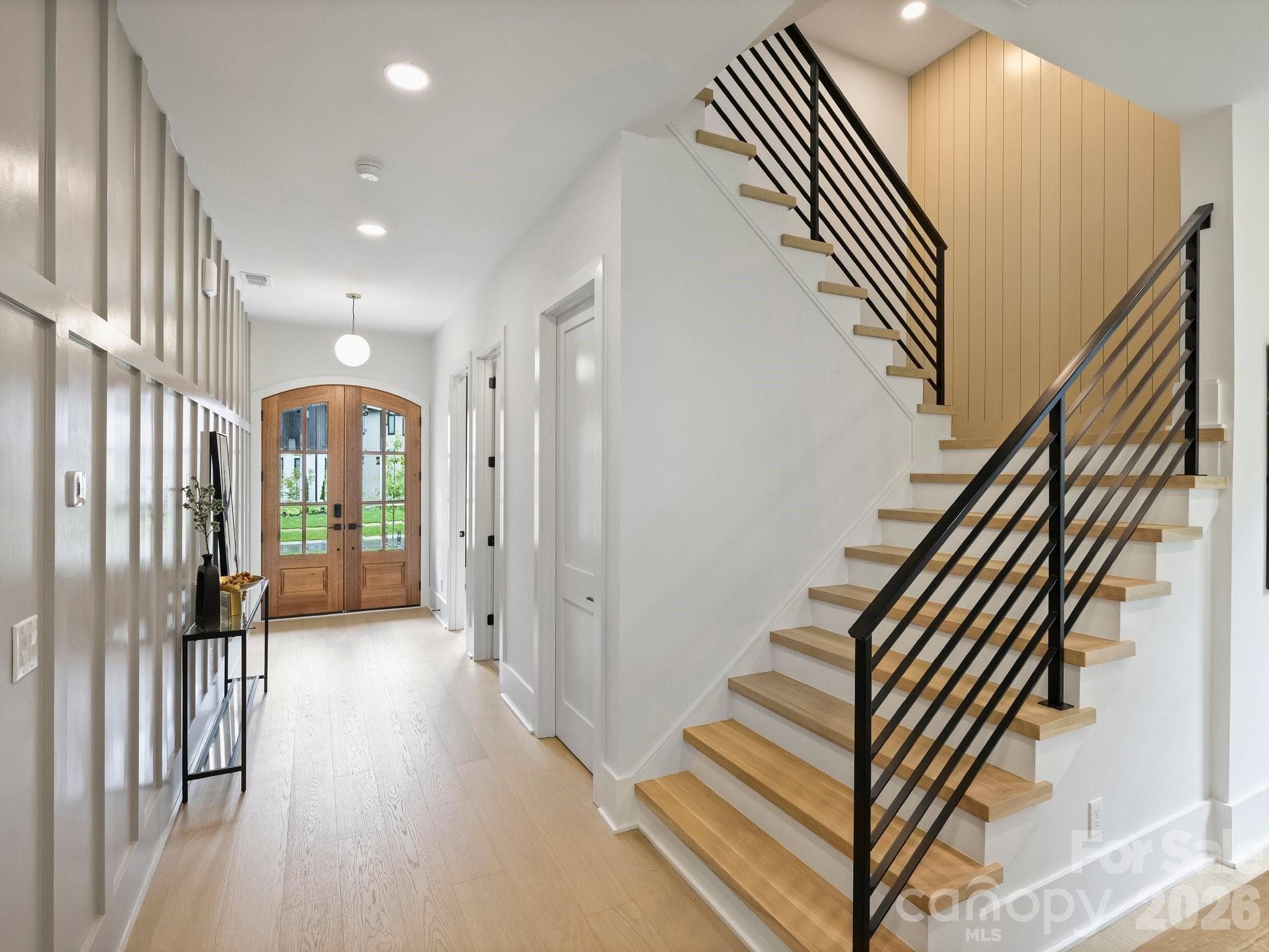 Single Family Residence at 923 Laurel Creek Lane, Charlotte, photo 19 of 42