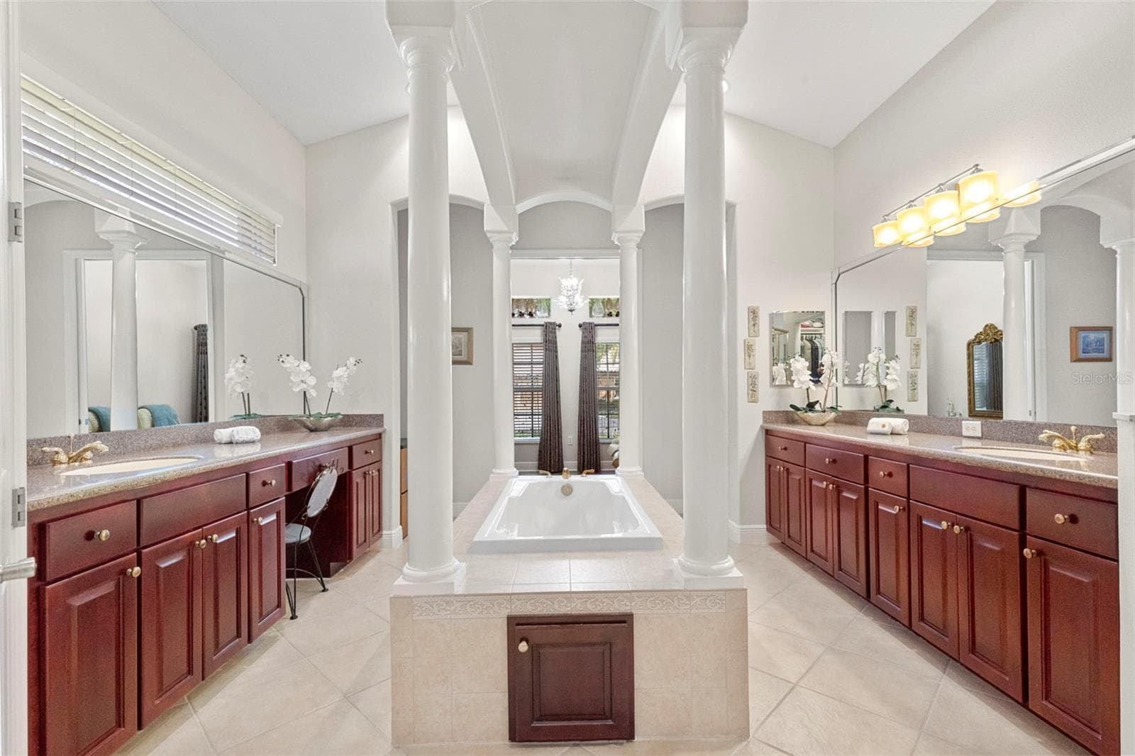 Primary En-Suite - 20203 CANE RIVER WAY, TAMPA