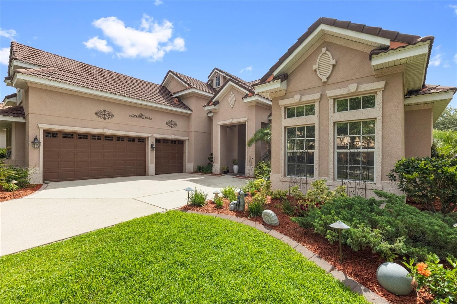 Exterior Side/Garage View - 20203 CANE RIVER WAY, TAMPA