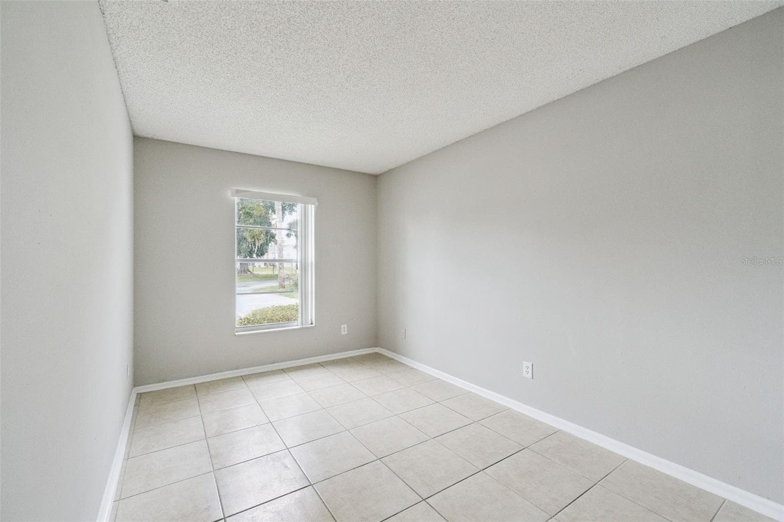 Townhouse at 2 LAKE VILLA WAY, KISSIMMEE, photo 10 of 27