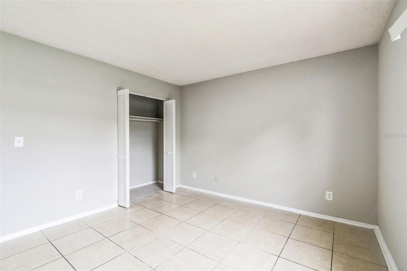 Townhouse at 2 LAKE VILLA WAY, KISSIMMEE, photo 16 of 27