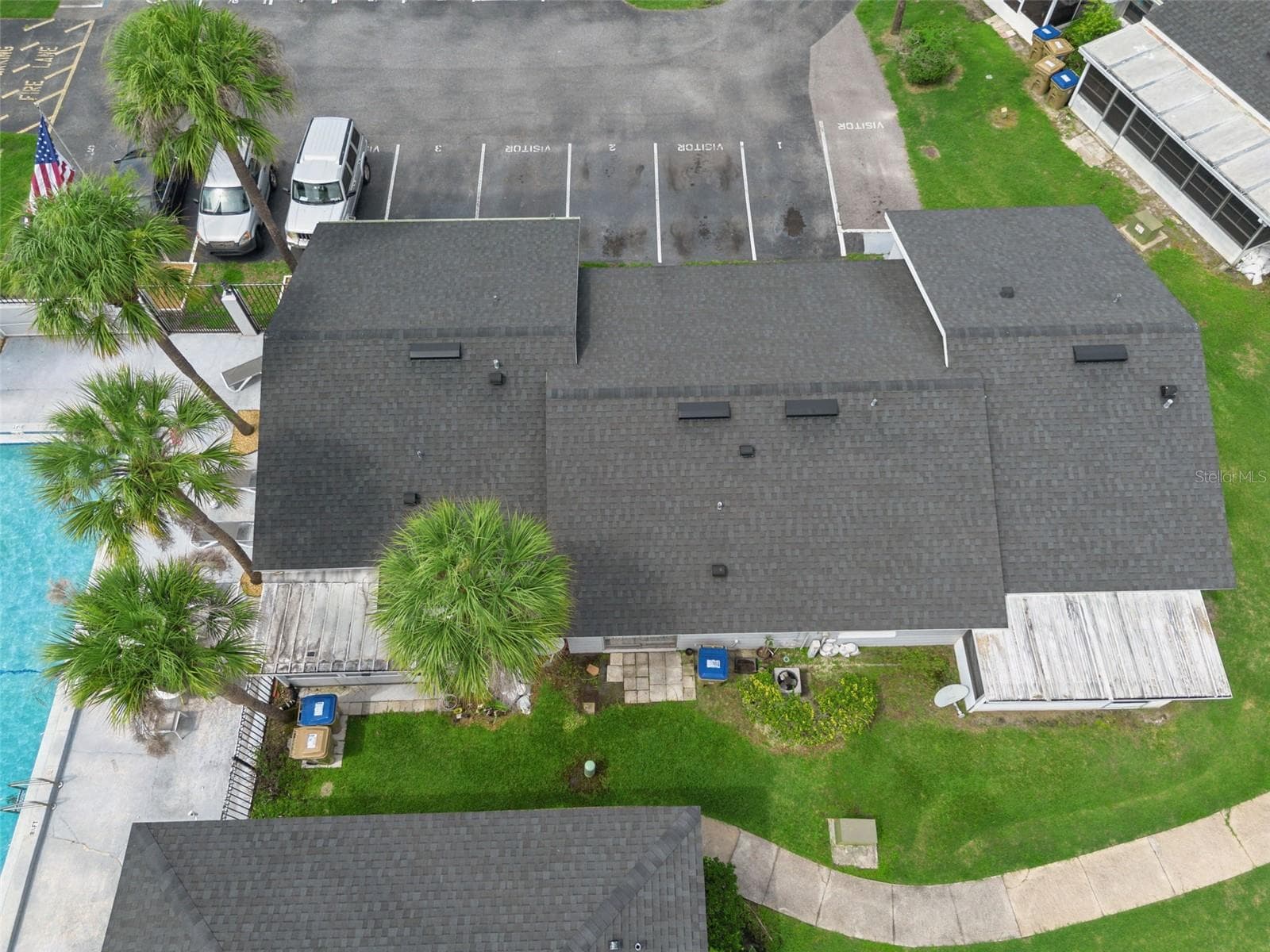 Townhouse at 2 LAKE VILLA WAY, KISSIMMEE, photo 22 of 27