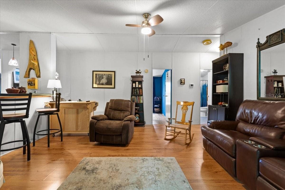 Manufactured Home at 7220 NE 24TH LOOP, HIGH SPRINGS, photo 19 of 38