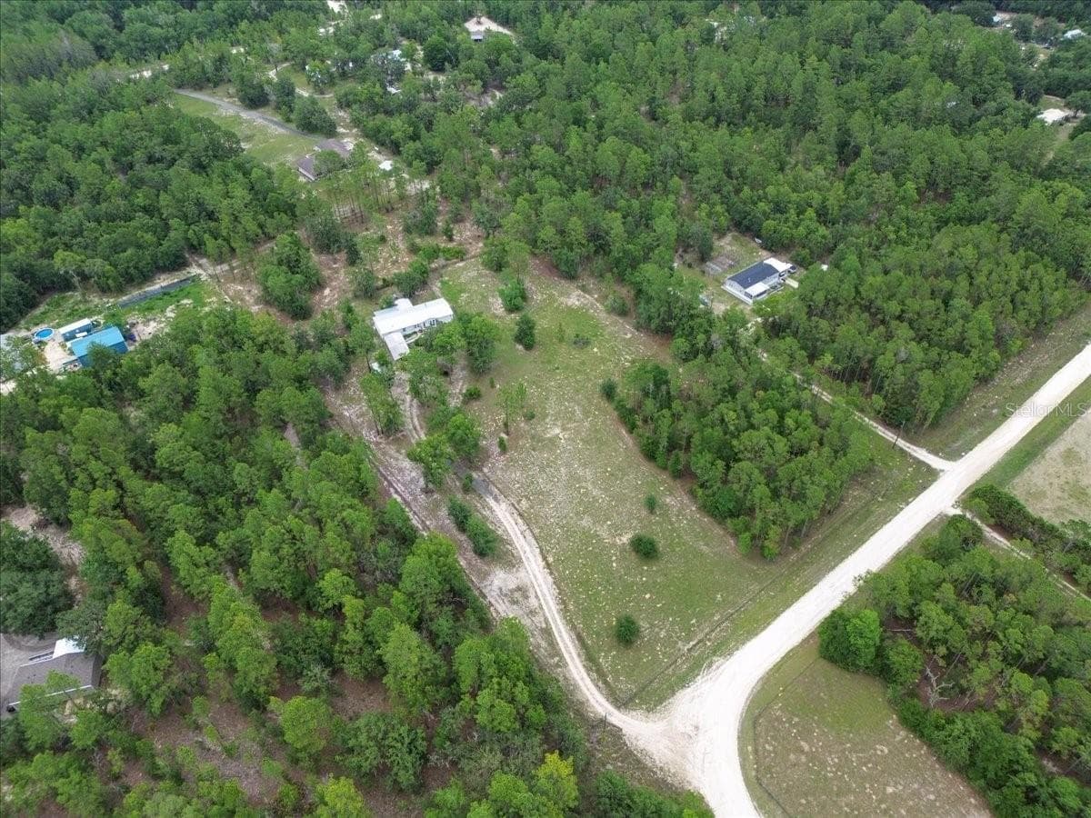 Manufactured Home at 7220 NE 24TH LOOP, HIGH SPRINGS, photo 34 of 38