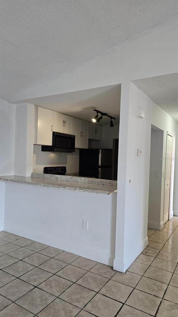 Condominium at 5214 VIA HACIENDA CIR #A307, ORLANDO, photo 4 of 13