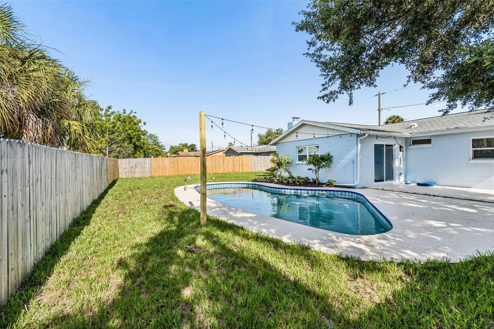 Single Family Residence at 1101 54TH AVE S, ST PETERSBURG, photo 6 of 89