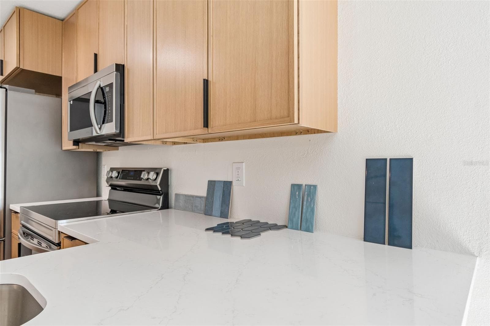 Backsplash Options to choose from. - 1101 54TH AVE S, ST PETERSBURG