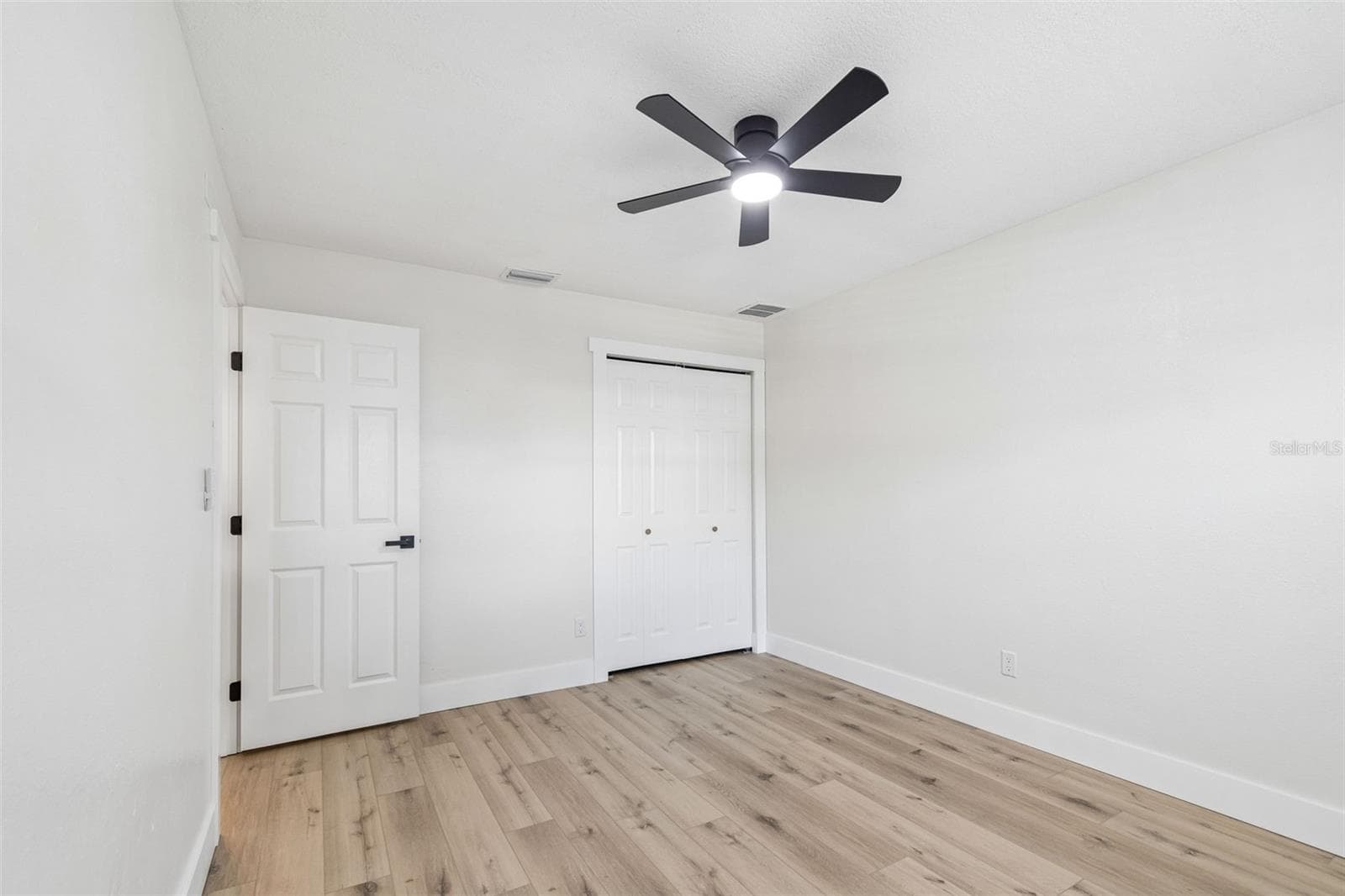 Single Family Residence at 1101 54TH AVE S, ST PETERSBURG, photo 57 of 89