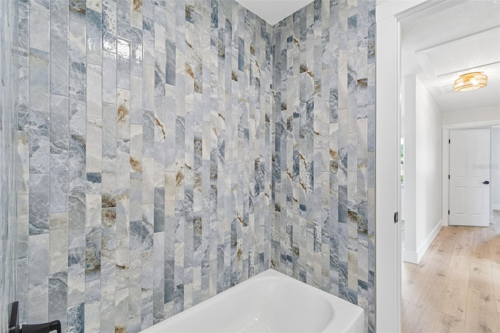 Coastal tile. - 1101 54TH AVE S, ST PETERSBURG
