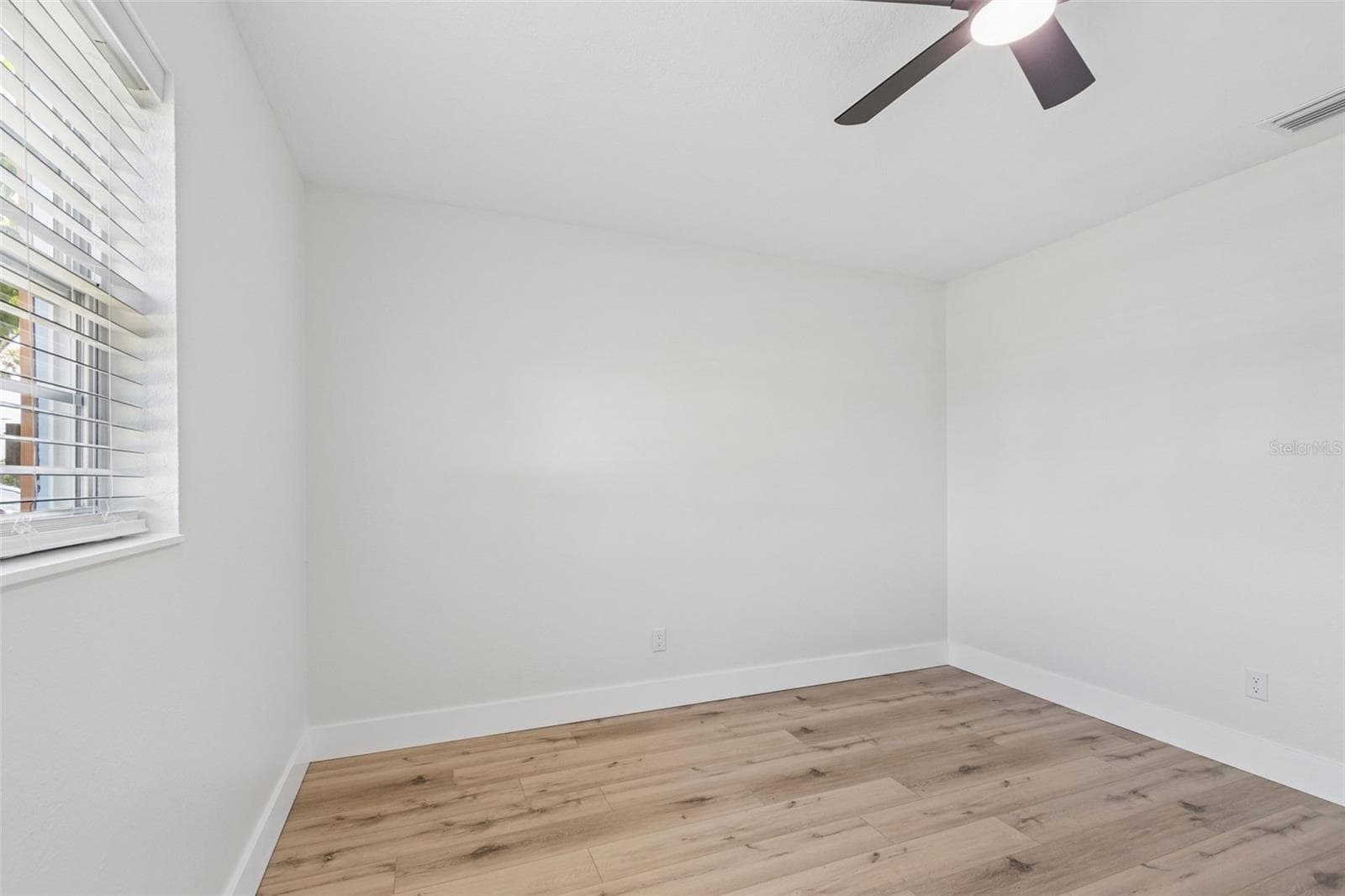 Single Family Residence at 1101 54TH AVE S, ST PETERSBURG, photo 67 of 89