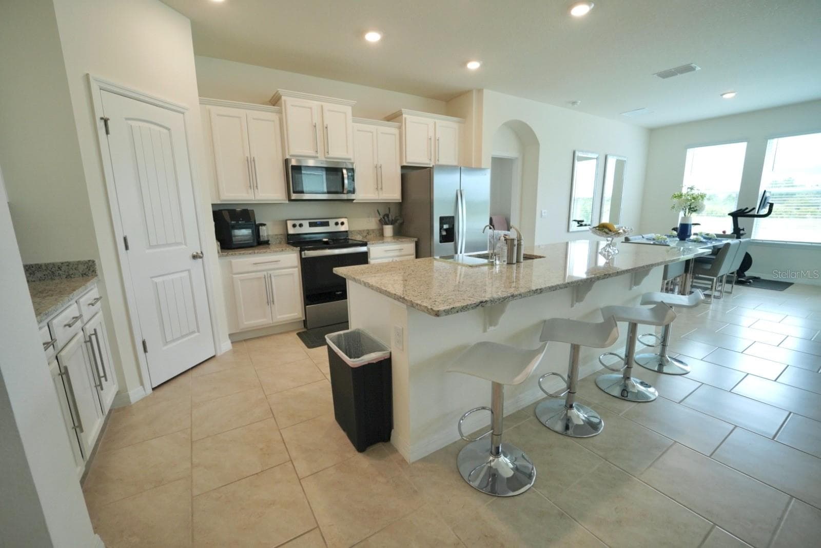 Single Family Residence at 6946 AUDOBON OSPREY CV, HARMONY, photo 6 of 35