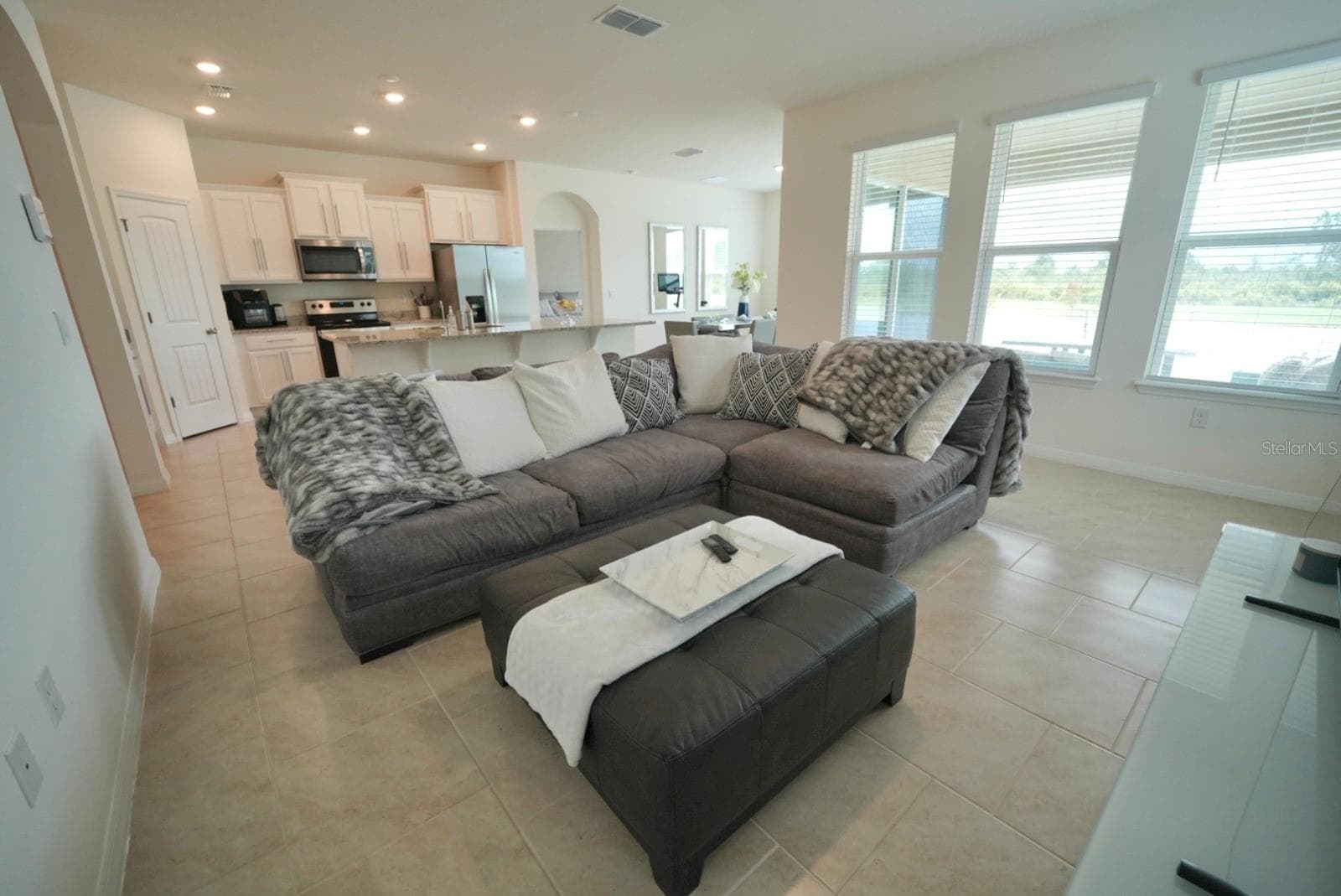 Single Family Residence at 6946 AUDOBON OSPREY CV, HARMONY, photo 8 of 35