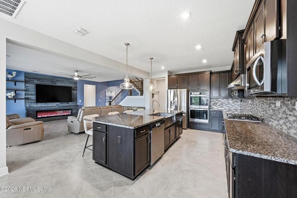 Kitchen - 128 WINDWALKER DR, ST AUGUSTINE
