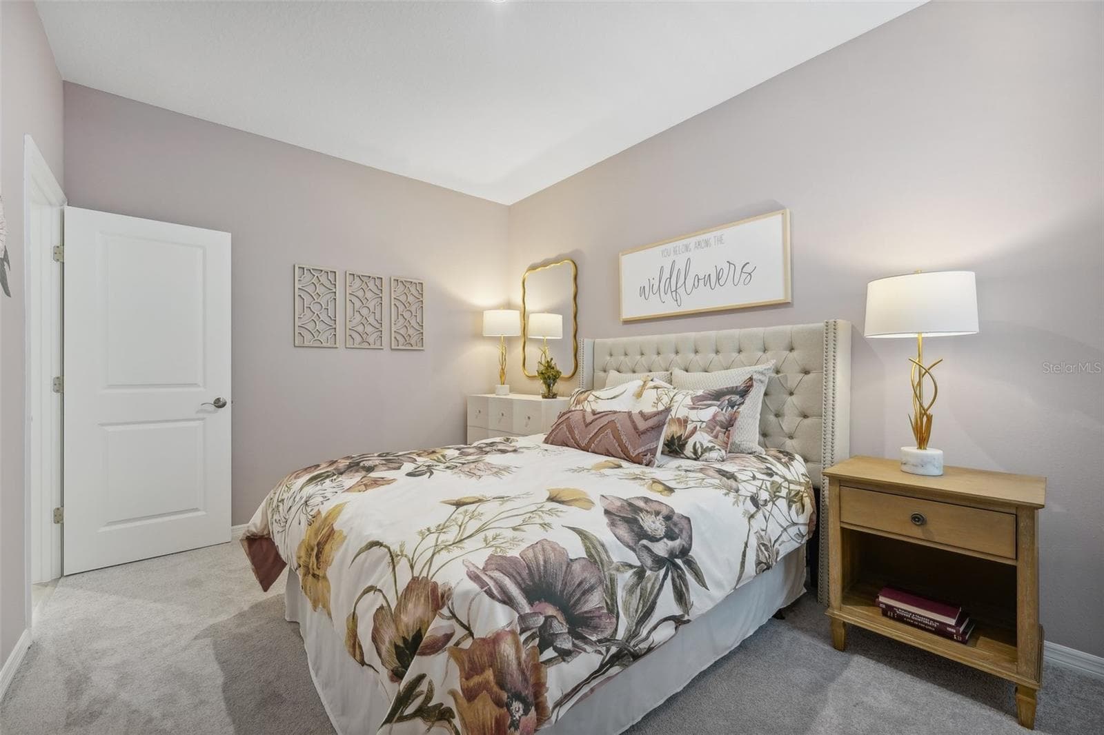 Single Family Residence at 9225 HARRIS HAWK DR, LEESBURG, photo 10 of 44