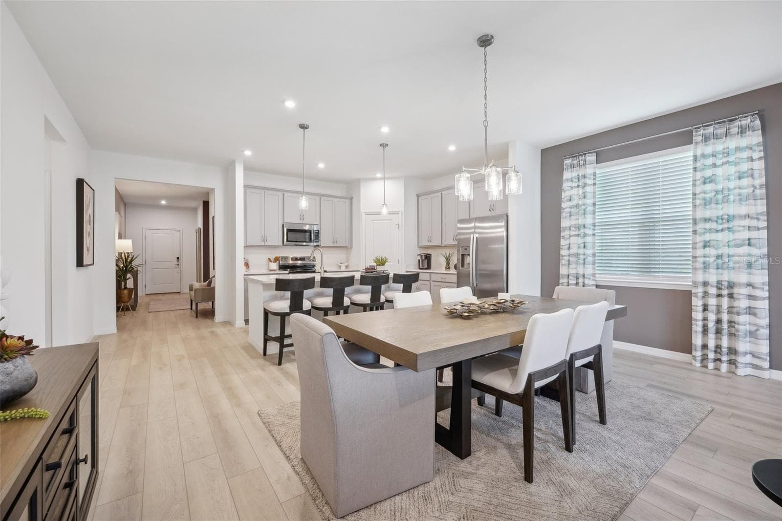 Single Family Residence at 9225 HARRIS HAWK DR, LEESBURG, photo 17 of 44