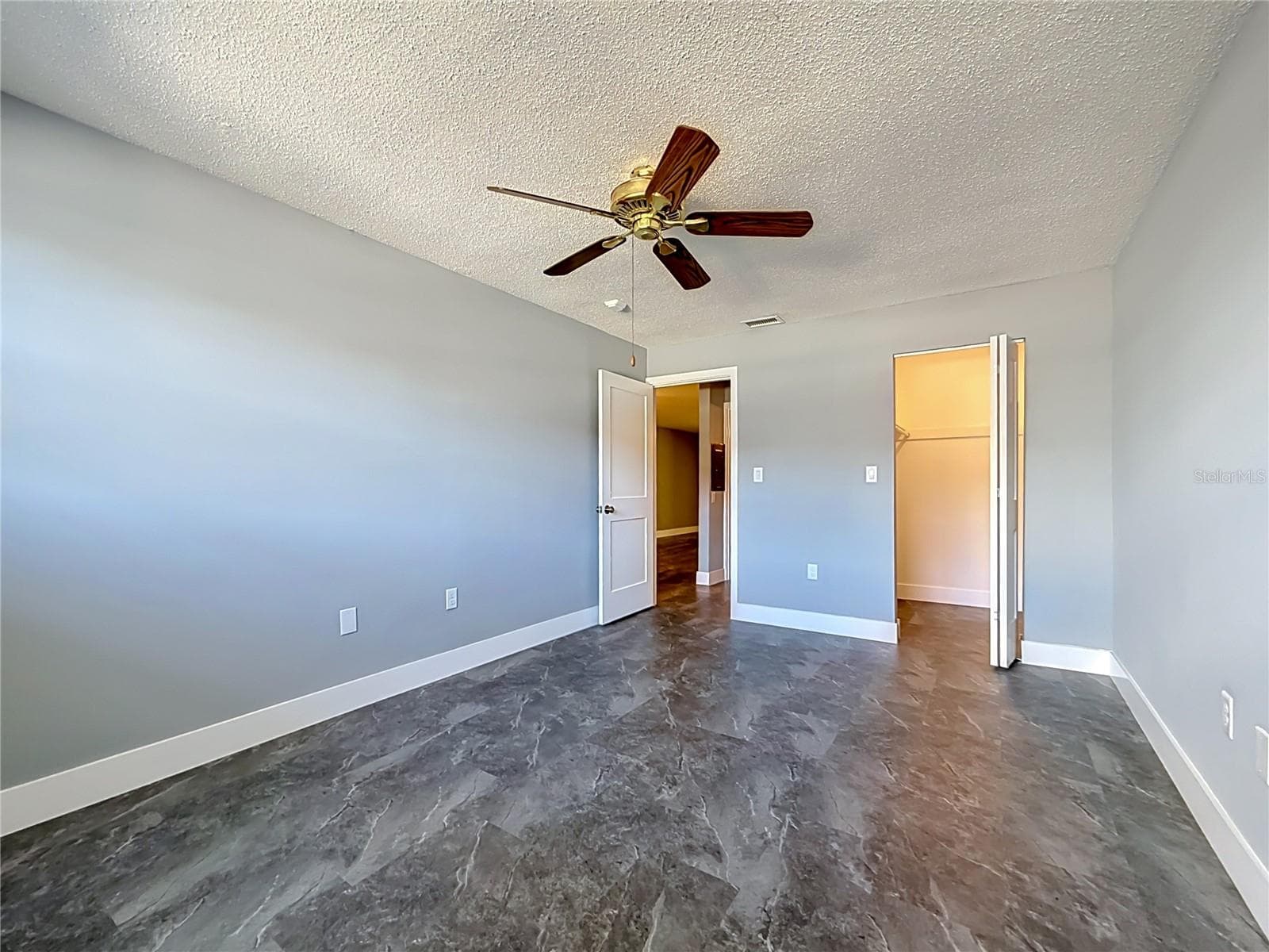 bedroom - 3018 59TH ST S #102, GULFPORT