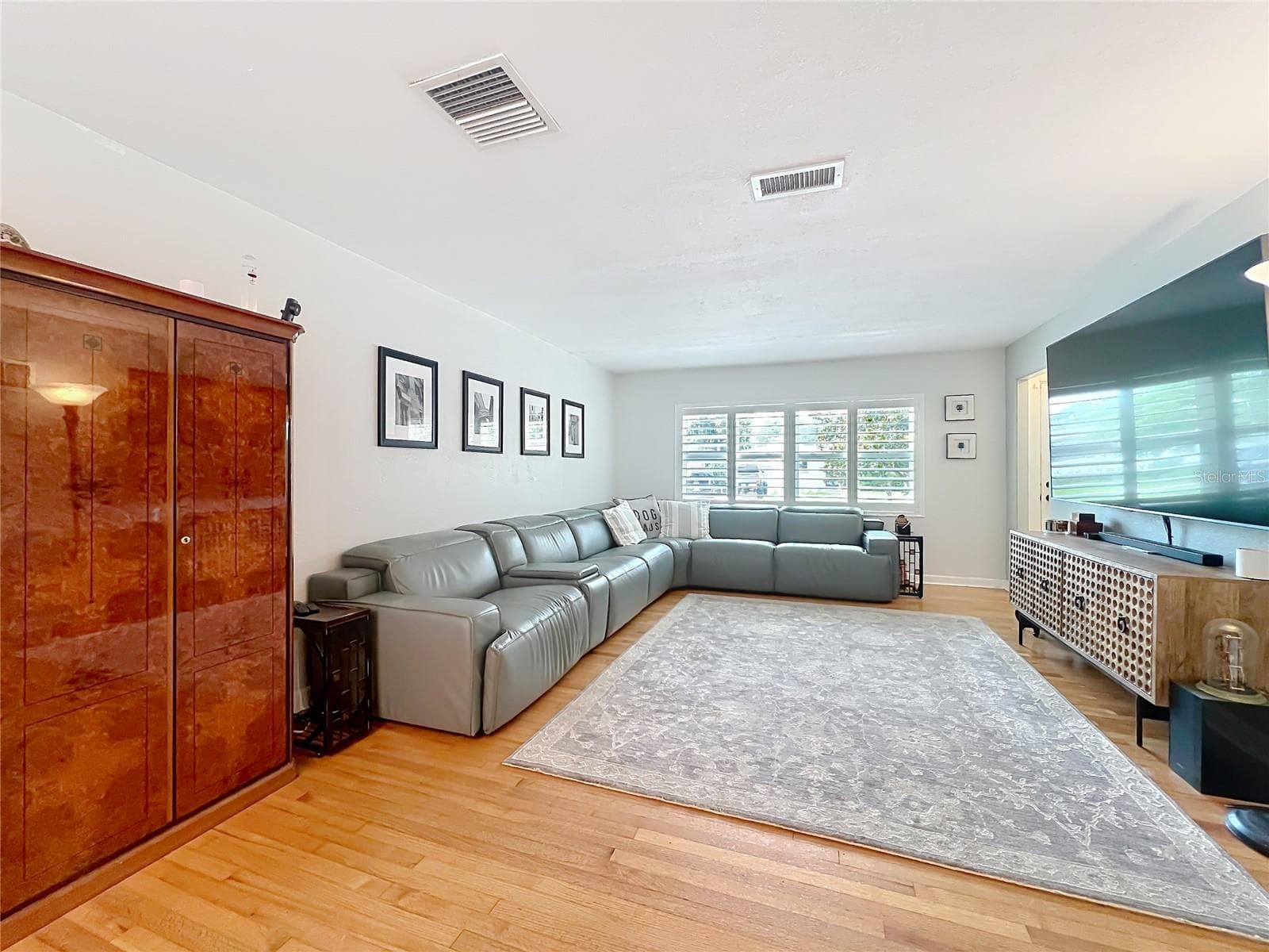 Single Family Residence at 2806 VINE ST, ORLANDO, photo 11 of 67