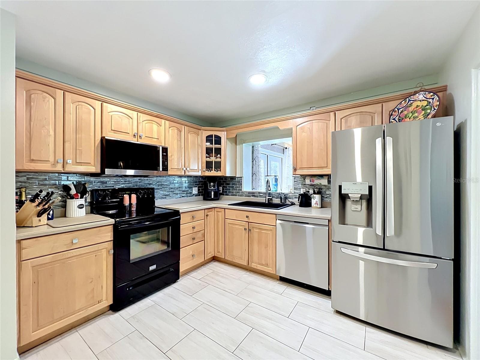 Single Family Residence at 2806 VINE ST, ORLANDO, photo 16 of 67