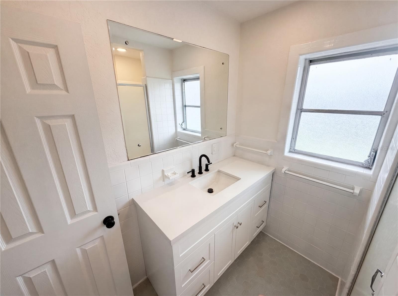 Single Family Residence at 567 BAYWOOD DR N, DUNEDIN, photo 16 of 19