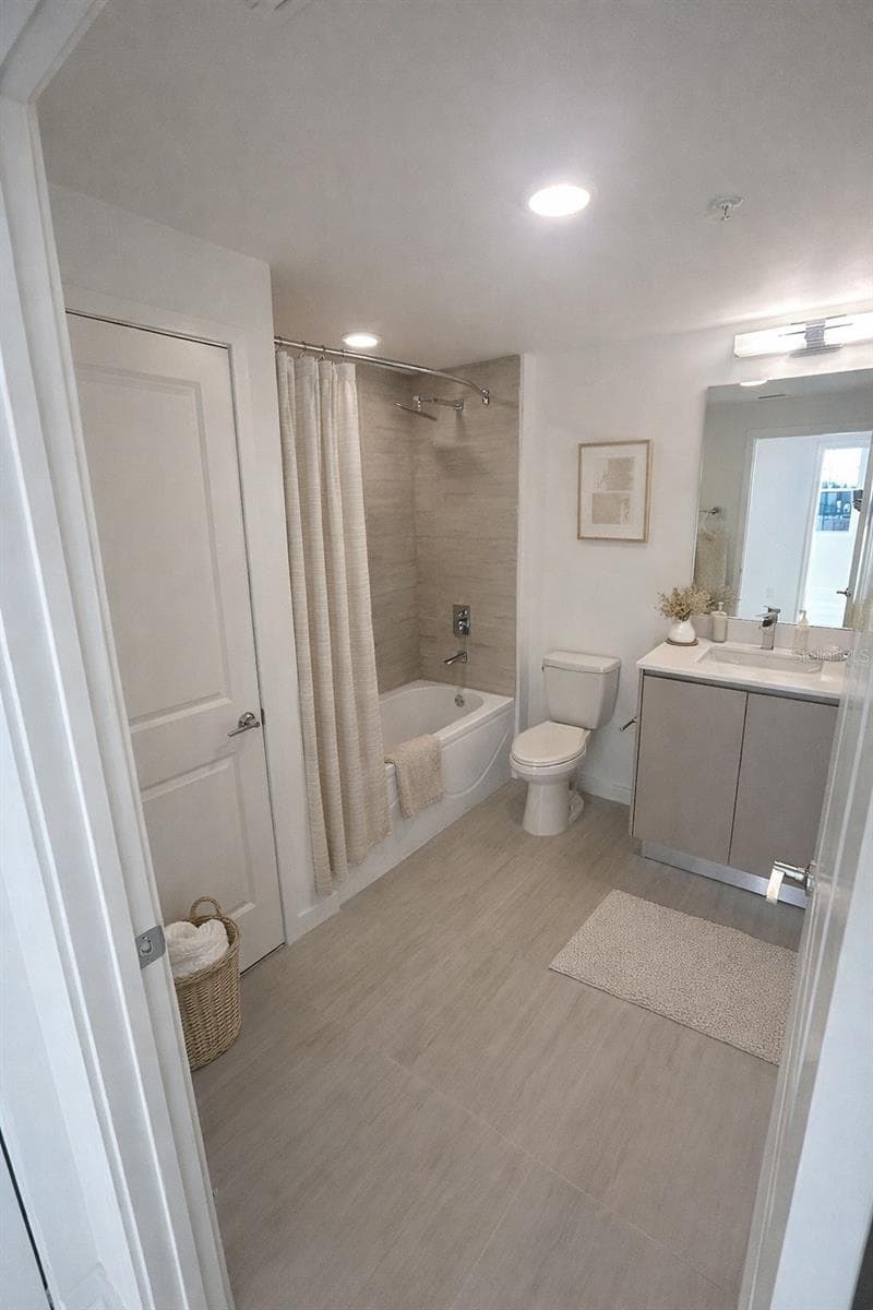 Condominium at 5587 MILLENIA PARK BLVD #207, ORLANDO, photo 11 of 14