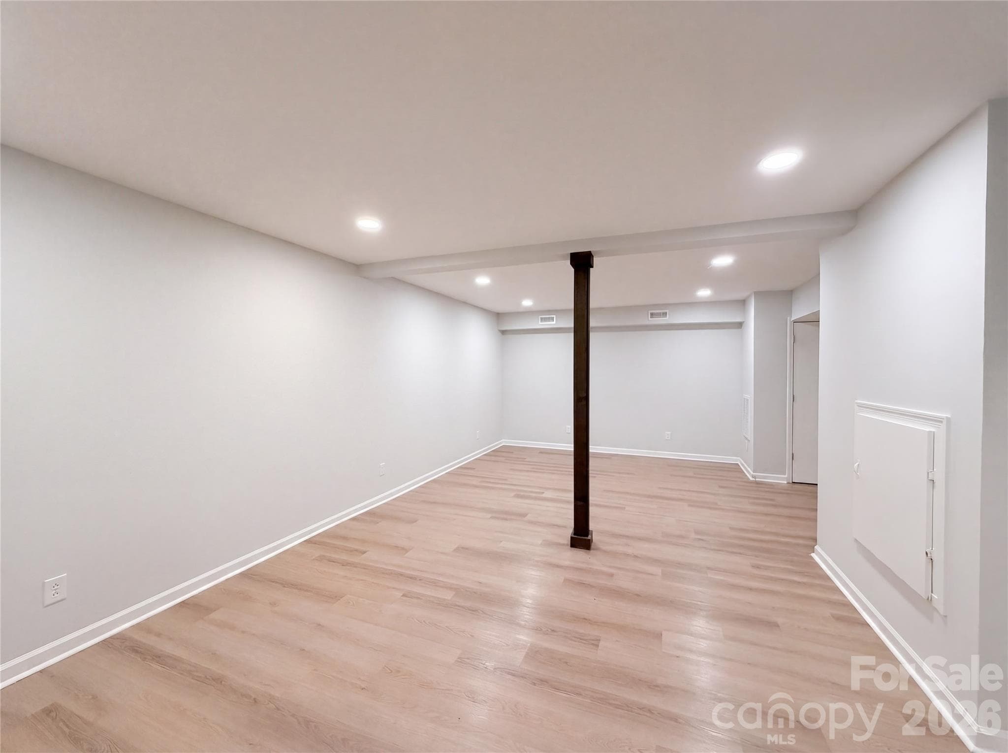 Single Family Residence at Kings Mountain, photo 11 of 15